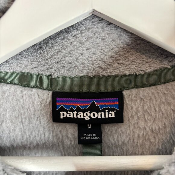 Patagonia Women's Medium Pullover Re-tool T-Snap Fleece - Picture 3 of 5